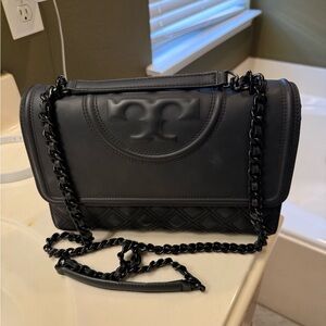 Black Chain Shoulder Bag